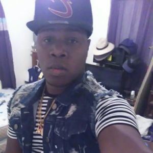 Meet your Posher, Donnelle rena